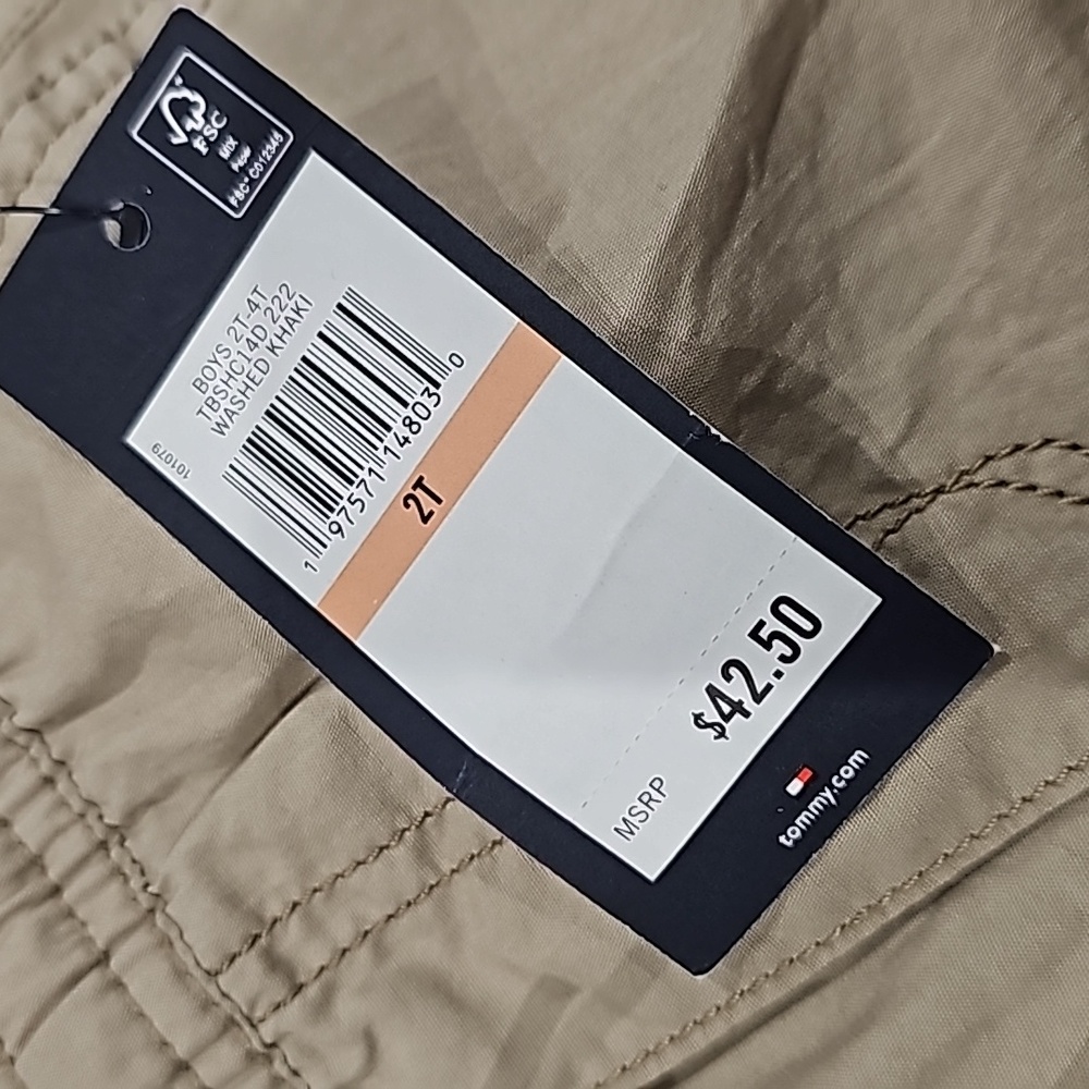NWT Toddler Tommy Hilfiger shorts - Picture 4 of 9
